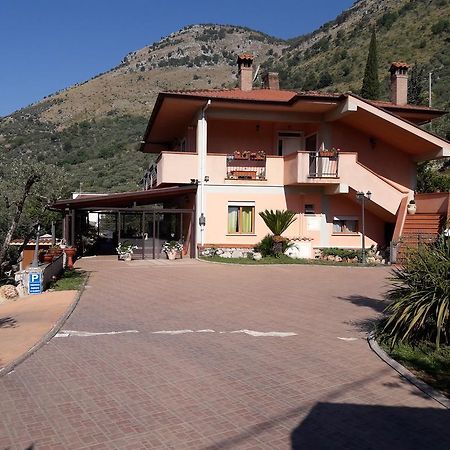 Bed and Breakfast Solerosa Fondi Zewnętrze zdjęcie